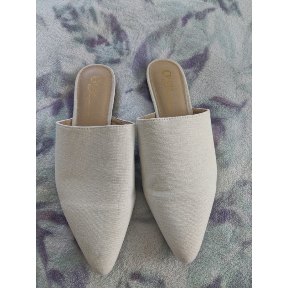 White mules